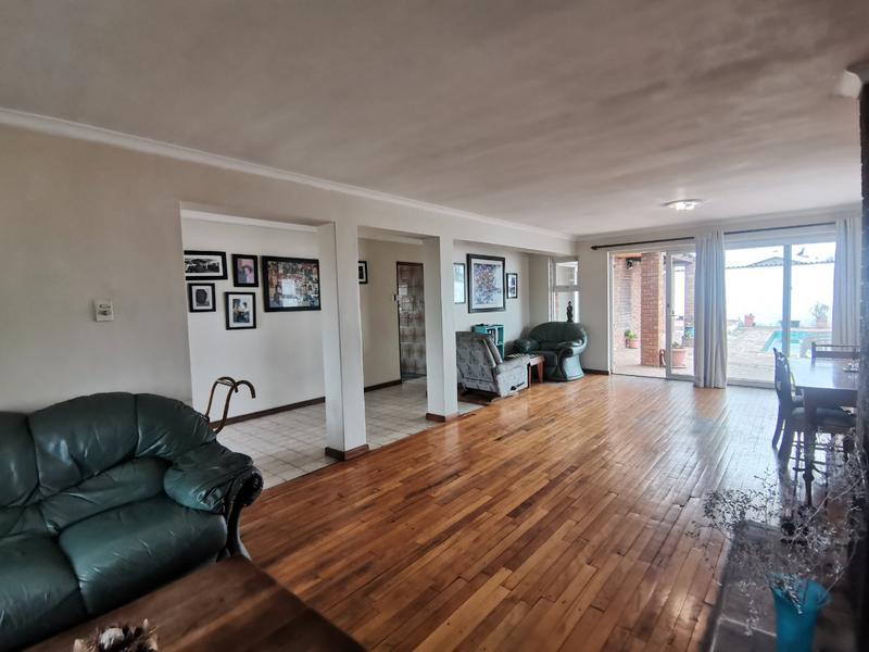 3 Bedroom Property for Sale in Lotus River Western Cape